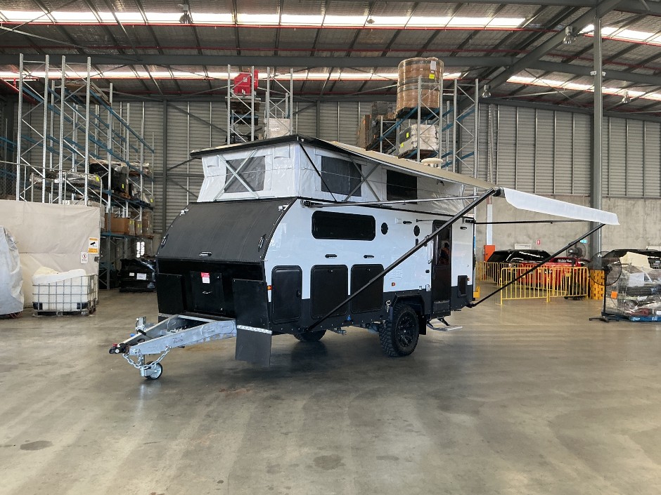 2025 Jasmine 16ft Hybrid Caravan (Unused)