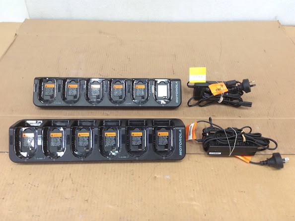 Motorola NNTN7981C 6-Bank Charging Station with parts (Lot of 2)
