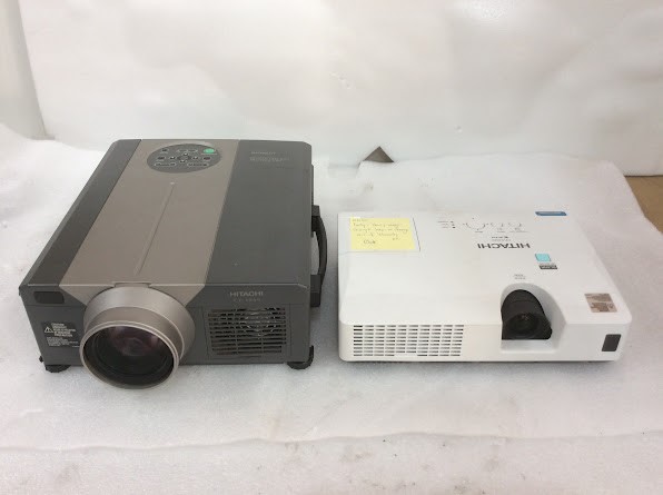 Hitachi CP-X3020&CP-S860W LCD Projector (Lot of 2)