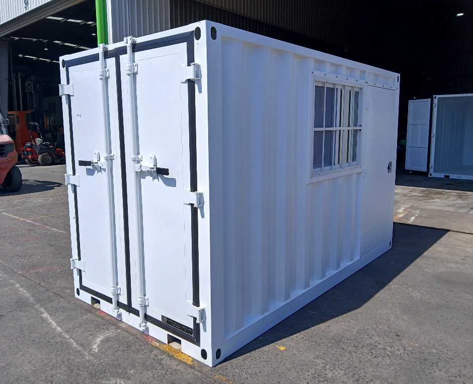 Unused 11FT Container / Mobile Office
