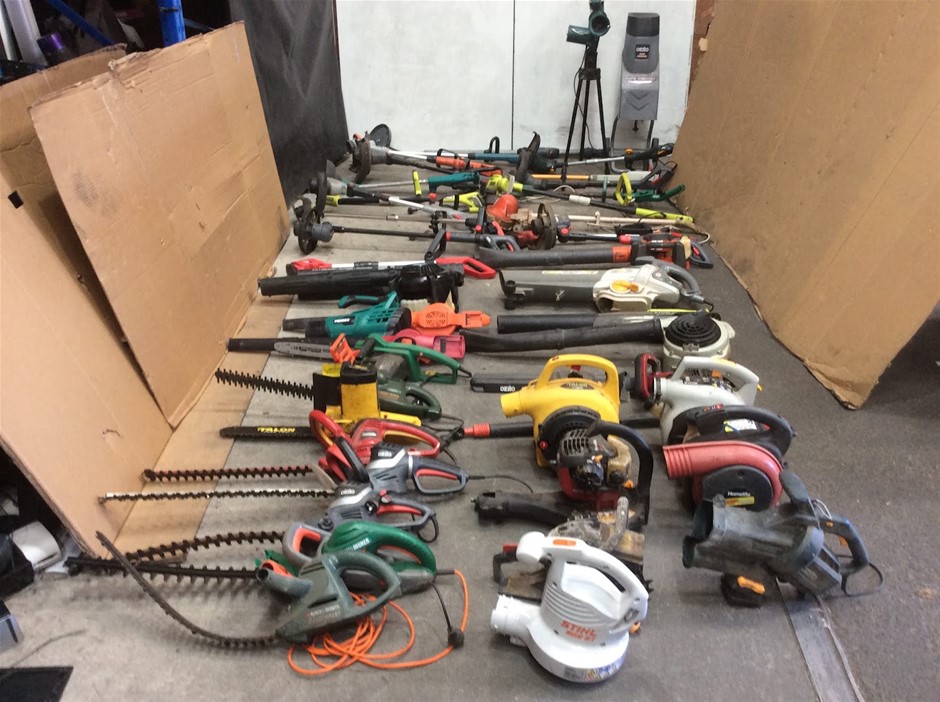 Mixed Brand Garden Power Tools, Blowers, Trimmers And Hedge Cutters