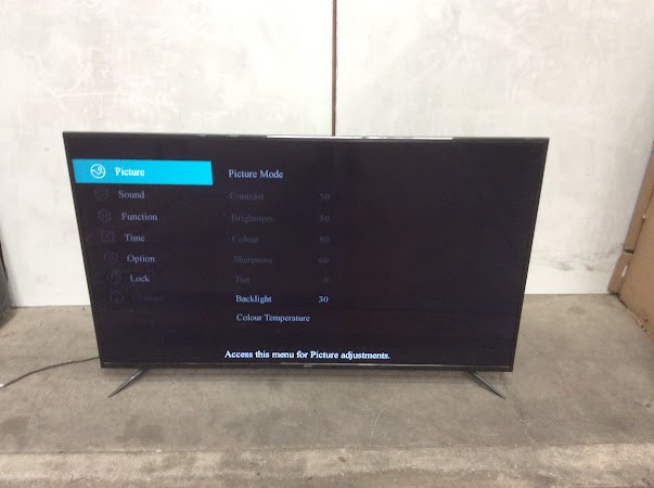 AKAI AK5520UHDNF 55" Ultra HD Smart TV