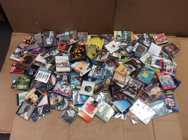 Mixed Assorted DVD / VCD / CD Movies