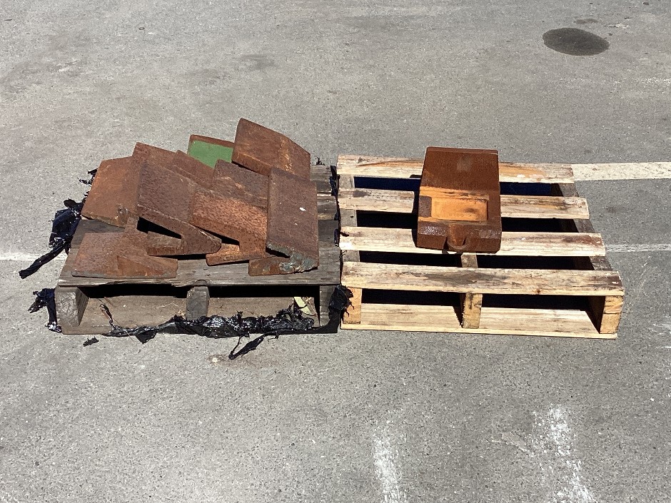 Earthmoving Machinery Attachment Parts x 2 Small Pallets