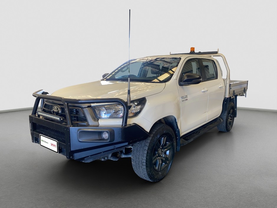 2022 Toyota Hilux SR Diesel