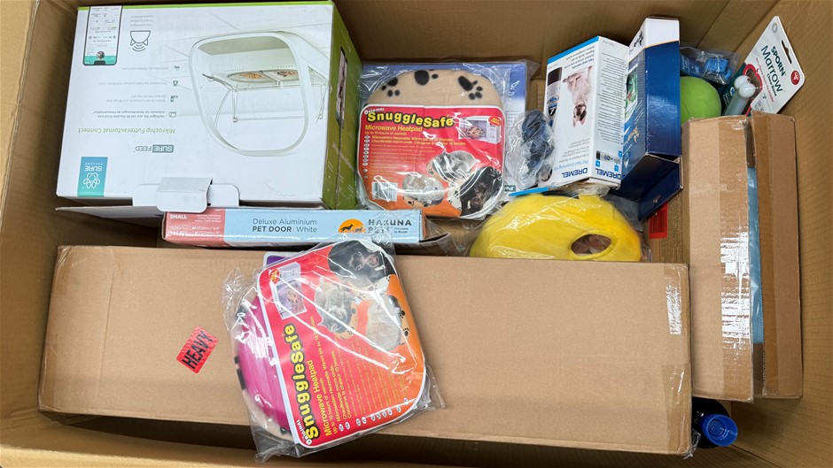 Assorted Box of Pet Items incl: Snuggle Safe, ZippyPaws Toys and more. NB: