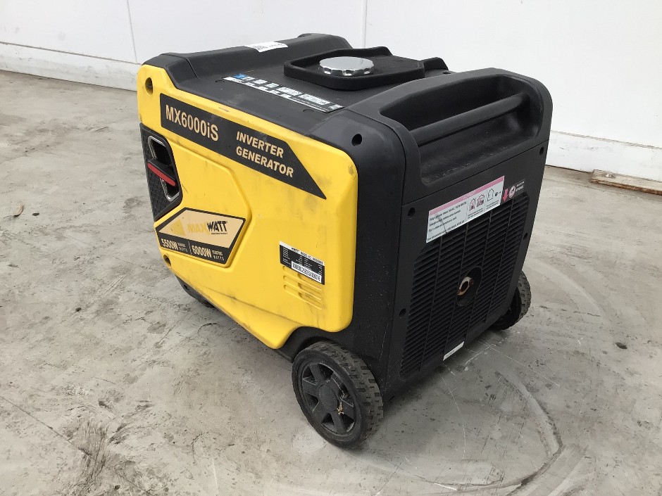 Max-Watt 6000W Portable Generator