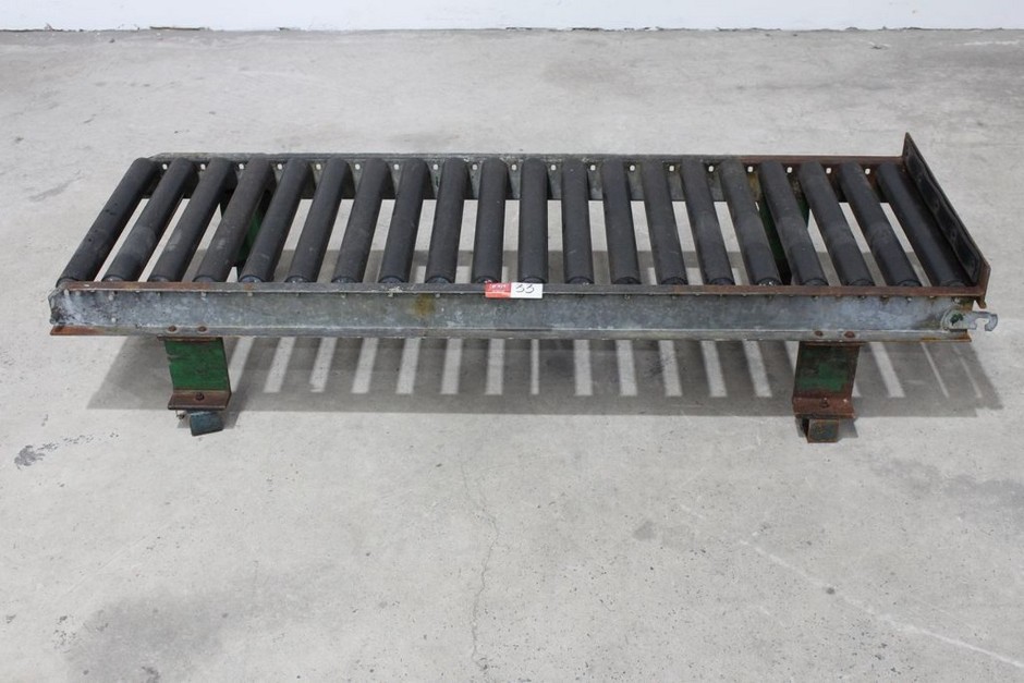 1.5m Long Roller Conveyor