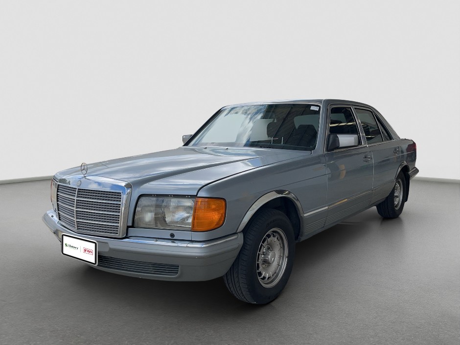 1984 Mercedes-Benz 380SE  Petrol