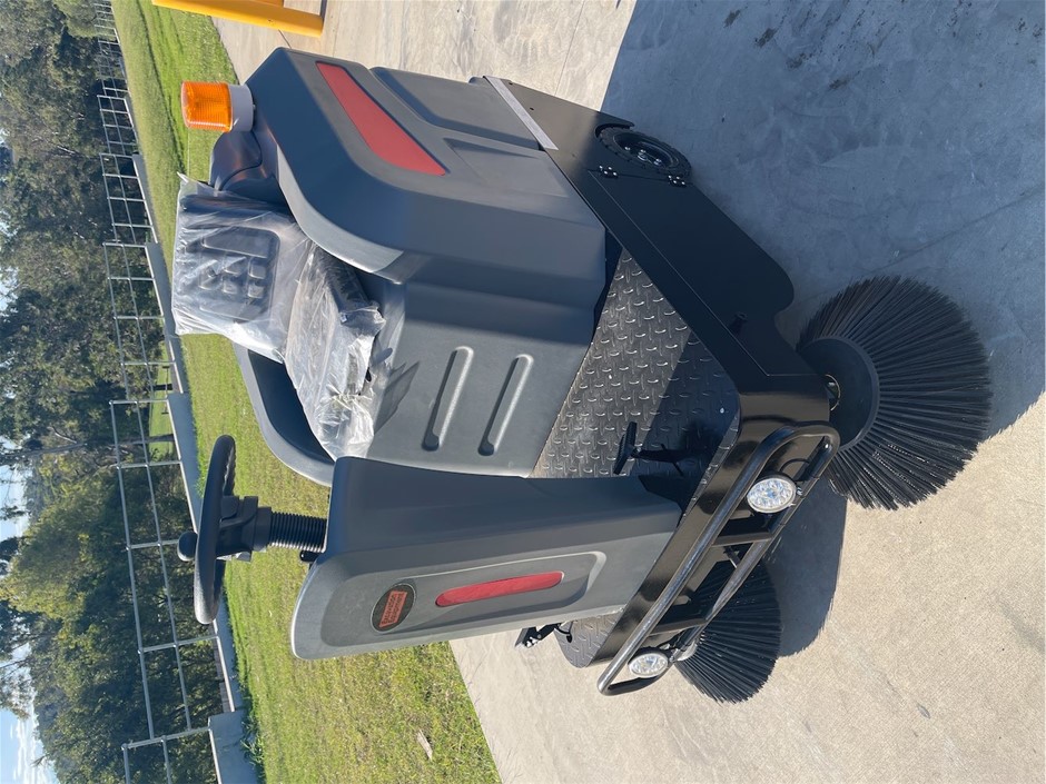 Electric Ride On Sweeper (Unused)