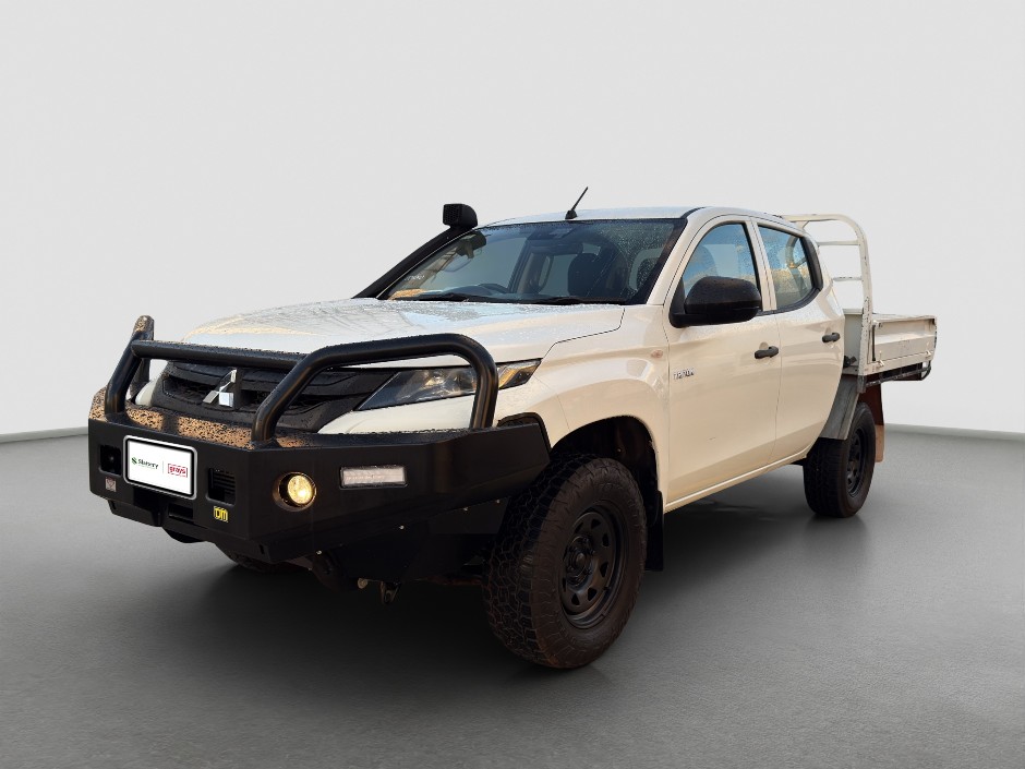 2022 Mitsubishi Triton GLX Diesel