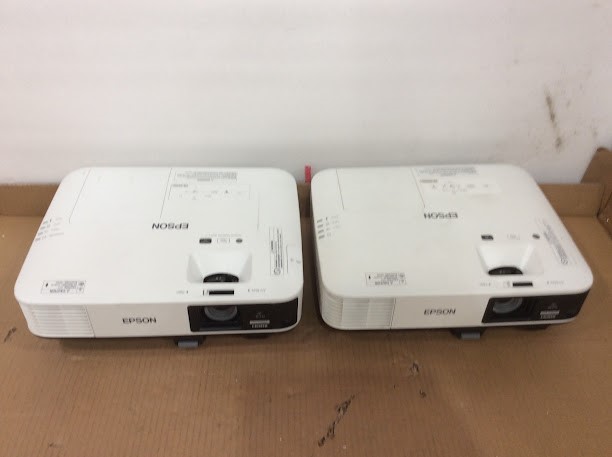 Epson EB-1980WU&EB-2250U 3LCD Projector (Lot of 2)