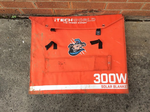iTECHWORLD 300W Foldable Solar Blanket Panel