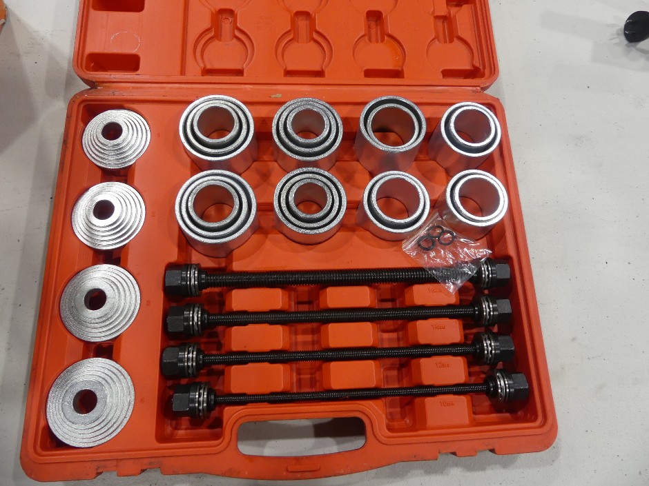 Daytona DMPULS Master Press & Pull Sleeve Kit