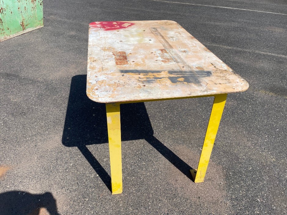 Heavy Duty Industrial Steel Work Table