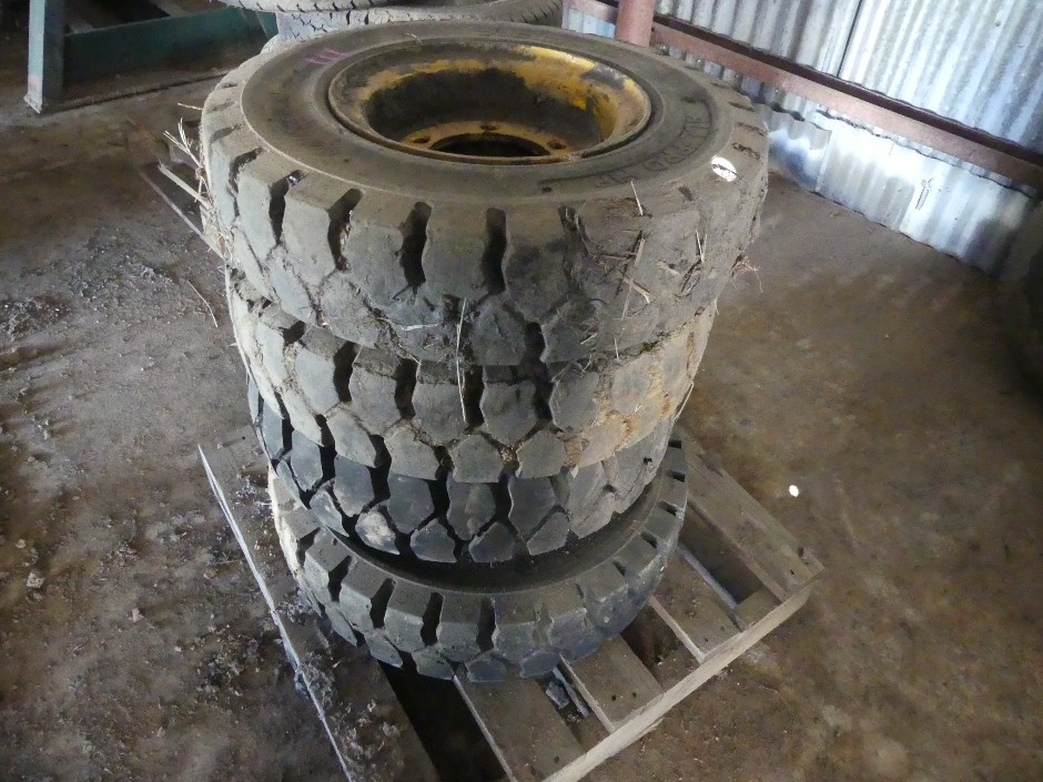 Rims &Tyres (Qty 4)