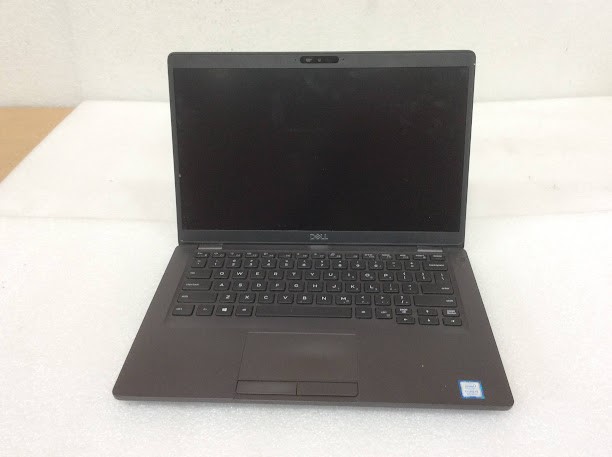 DELL Latitude 5400 Laptop i5-8350U 4GBRAM/128GB Black