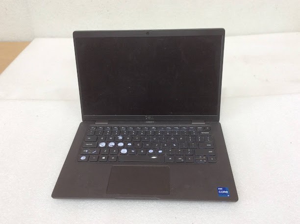DELL LATITUDE 7320 Laptop I7-1165G7 16GBRAM/256GBSSD Black