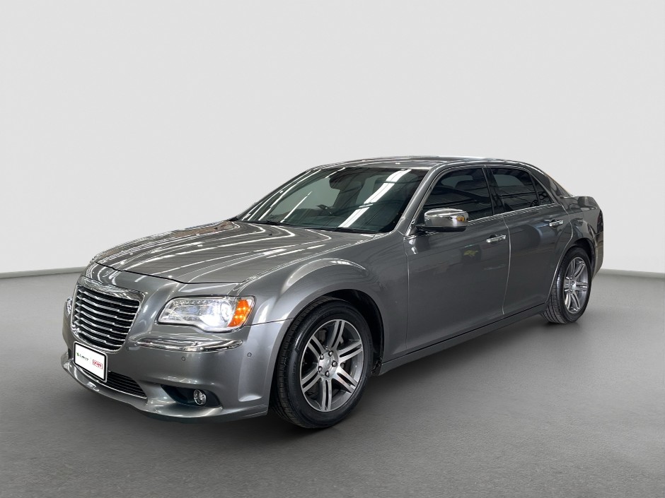 2012 Chrysler 300 C Petrol