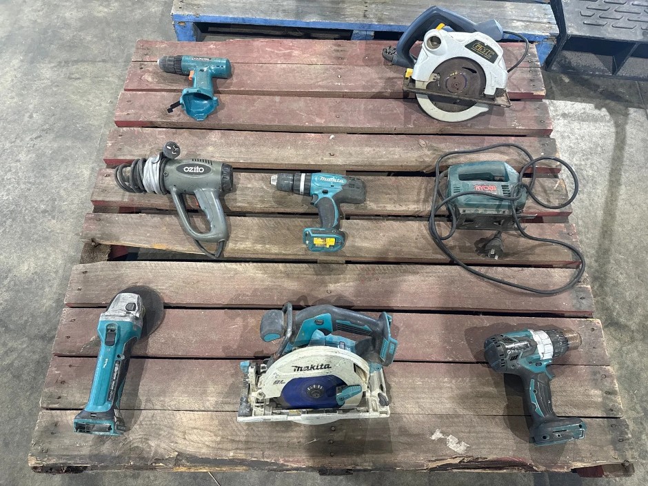 Assorted Power Tools