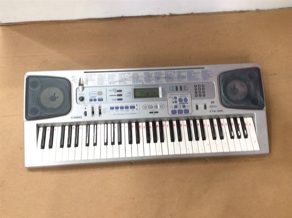 Casio CTK-591 61-Key Electronic Keyboard