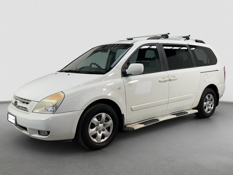 2010 Kia Grand Carnival EXE Petrol 8 Seat People Mover