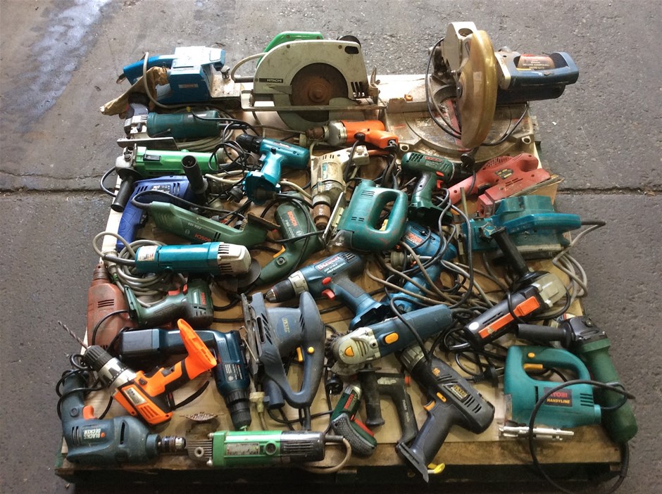 Ryobi, Bosch, Makita & Mixed Brands Electric Drills, Saws & Grinders