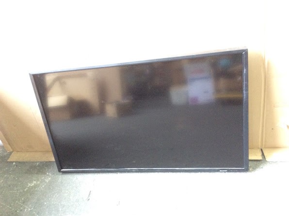 SHARP PN-E521 52" LCD Monitor
