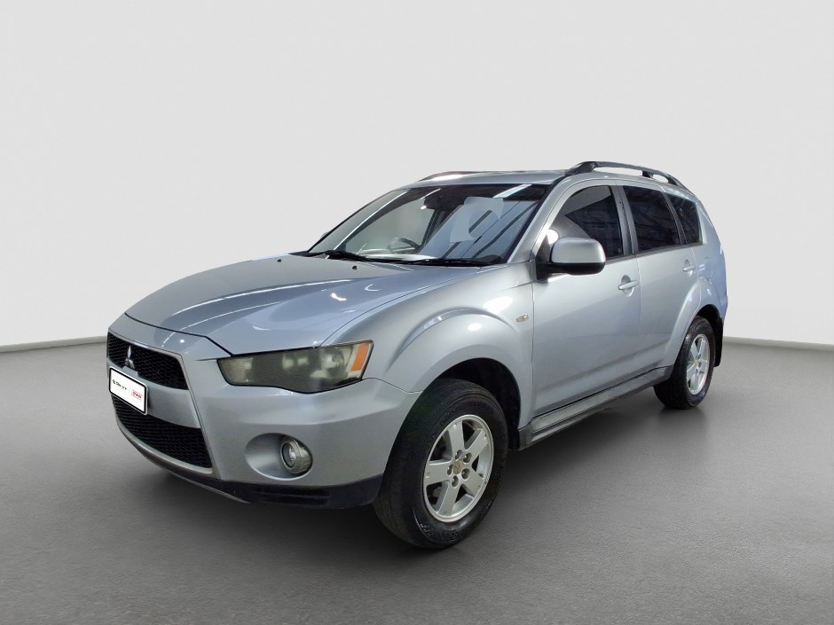2011 Mitsubishi Outlander LS "Platinum Edition" Auto SUV