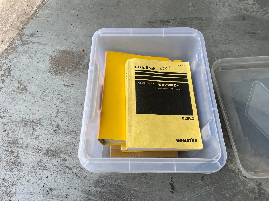 Komatsu Shop/Parts Manuals