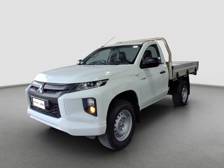 2020 Mitsubishi Triton GLX Diesel