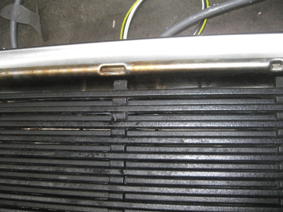 Gaggenau Indoor Barbecue Grill Model VR322112 Auction