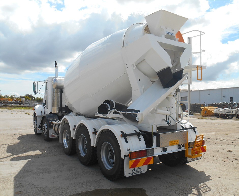 2010 Kenworth T358R Concrete Agitator Truck Auction (00017004872