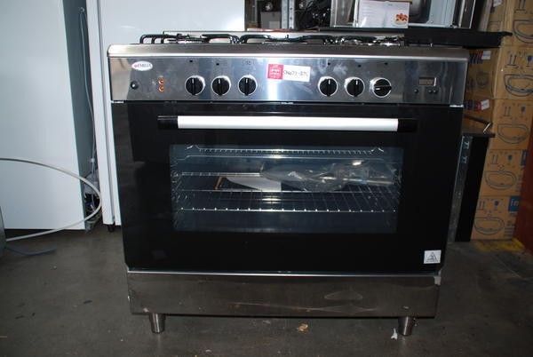 Emilia best sale freestanding oven