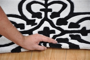 Claire - Home Rugs - Black & White - 160