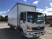 2017 Hino FC 500 4 x 2 Pantech Truck