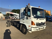  Unreserved 2011 Hino FD 4 x 2 Cab Chassis Truck