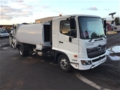 2019 Hino 500 (4 x 2) Garbage Truck