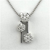 18ct White Gold  0.75ct Diamond Pendant & Necklace