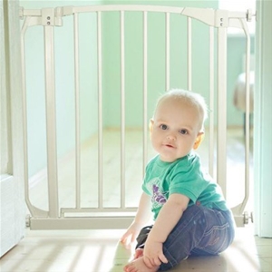 Pressure Mounted Baby Safety Gate 71cm -